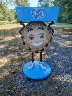 Chips Ahoy Cookies Store Display