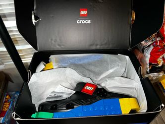 Lego crocs