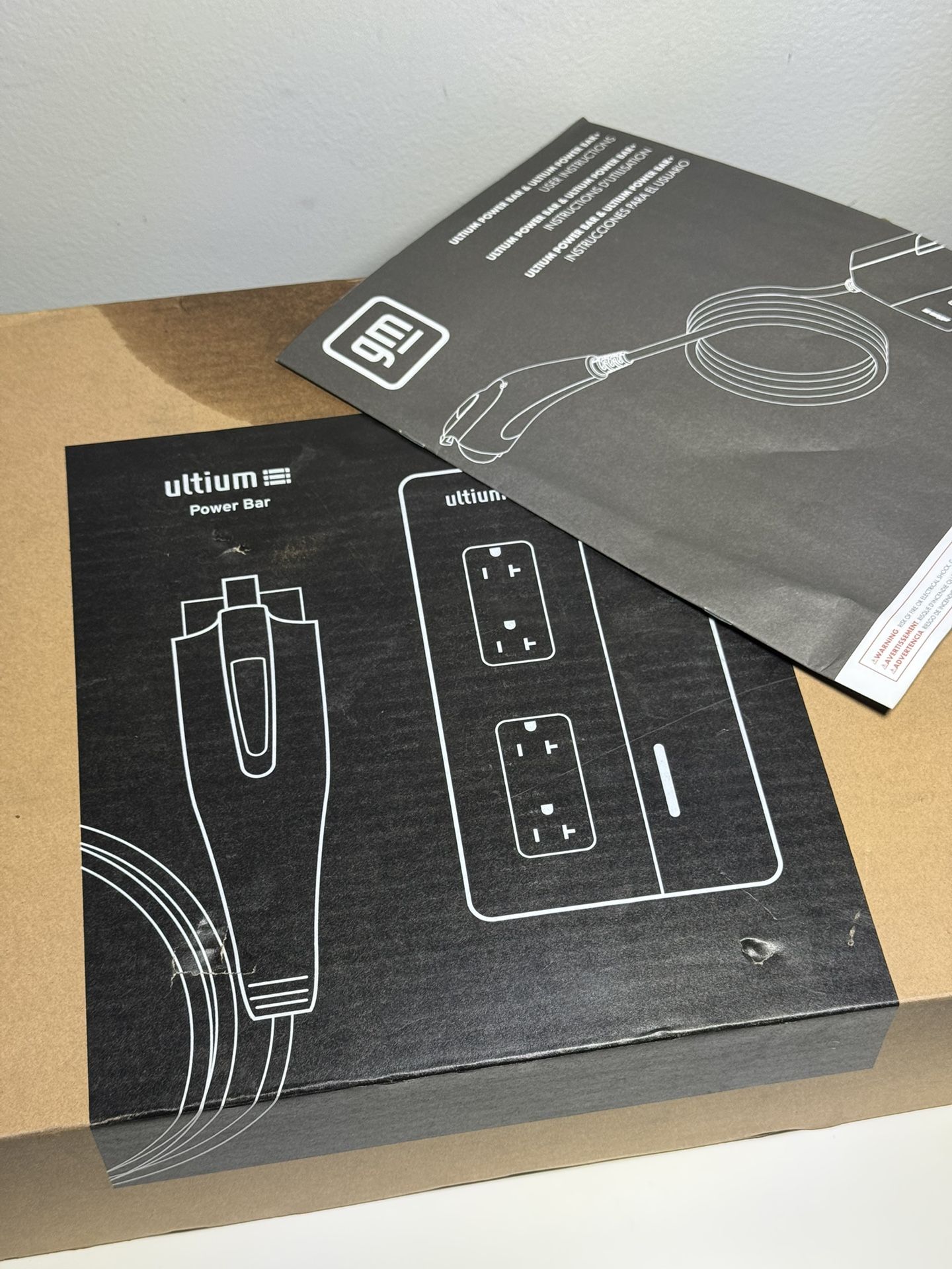 GM Ultium Power Bar – Genuine GM Part (contact info removed)1 – Brand New Sealed – Box Dirty