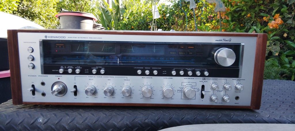 1978 Kenwood Model Nine G AM FM Stereo Receiver (Tested Works)