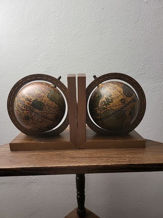 Old World Globe Wood Book Ends Dragons & Poseidon Pair From Italy Vintage (T)