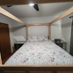 Canopy Bed Frame - Queen