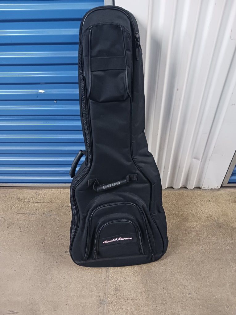 Roadrunner Black Guitar Soft Gig Bag