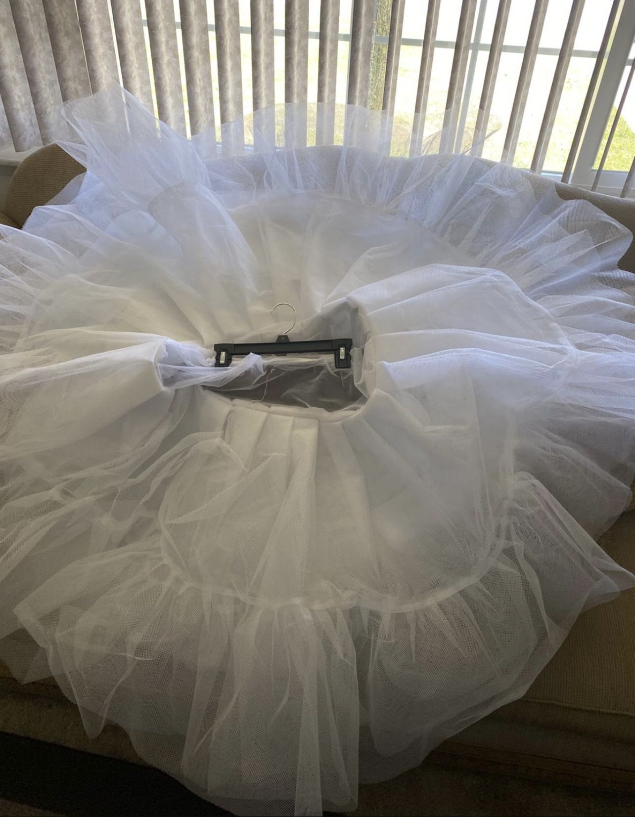 Faldilla para novia o quinceañera