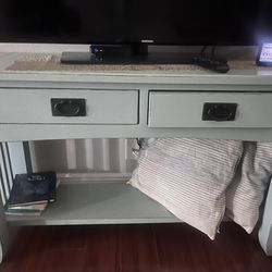 TV stand/ Entryway table/Accent Table 
