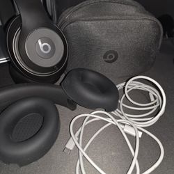 Beats Studio PRO with Accessories And Sweat Proof Covers.
