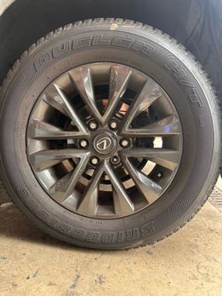 2023 lexus gx470 with Bridgestone tires 265/60/18 95% treads