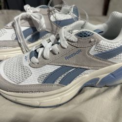 Reebok Size 7