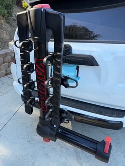 Yakima FullSwing 4-Bike Hitch Rack – Swing-Away Carrier