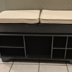 Entry Storage Bench 