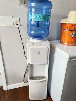 PRIMO WATER DISPENSER