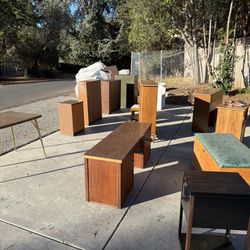 Free Furniture