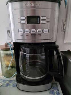 Cuisinart PerfecTemp 14-Cup Programmable Coffee Maker (DCC-3200