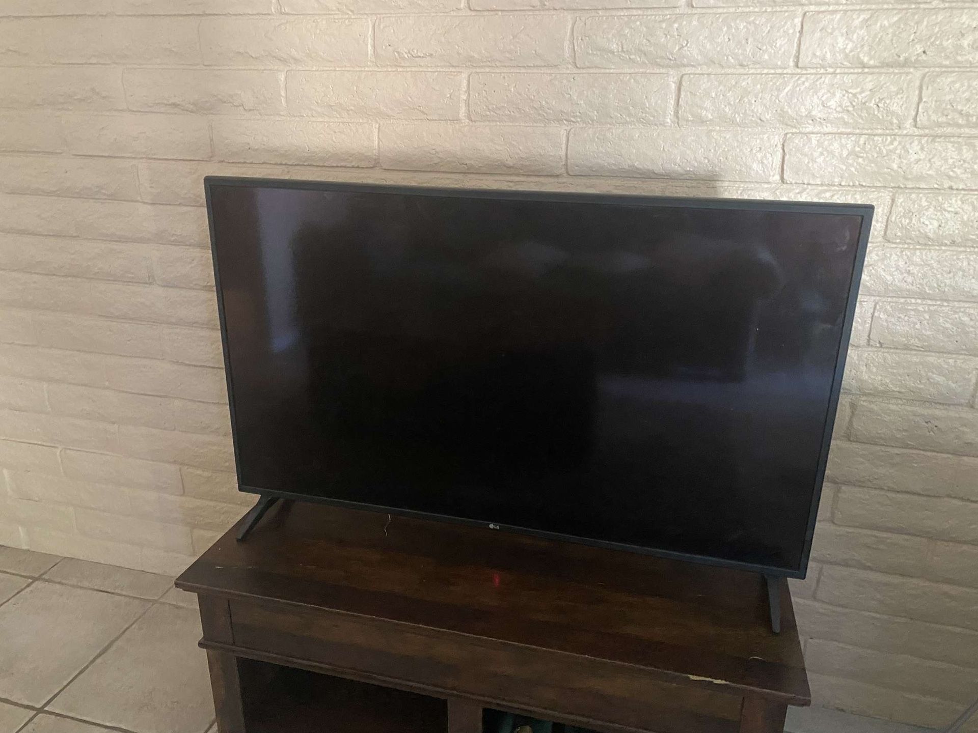 LG 49 inch Class 4K Smart UHD TV