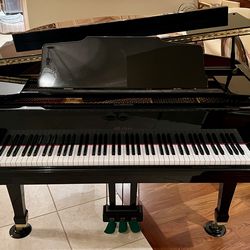 Weber WG-50 Baby Grand Piano 4’11” Polished Ebony