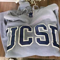 UCSD Hoodie Sweatshirt - size small