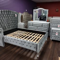 New 4pc Queen Bedroom Set Queen Bedframe Dresser Mirror Nightstand 