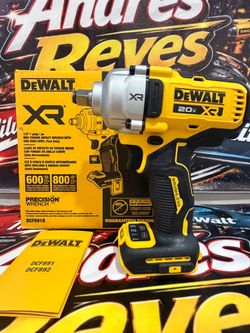 DEWALT 20V MAX XR 1/2 in. Impact Wrench DCF891 (Tool only)