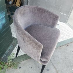 One Chair Hupolstery