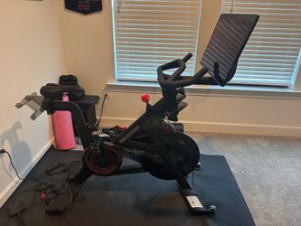 Peloton Bike+ | Excellent Condition | Includes Mat, Shoes & Accessories