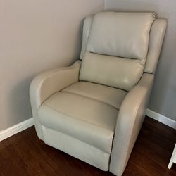 Recliner chair