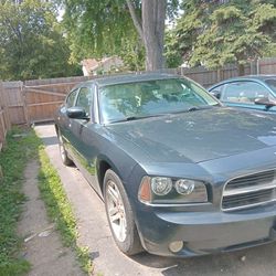 2009 Dodge Charger. Price Is 4000. Or Best Offer