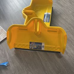 Dust Pan
