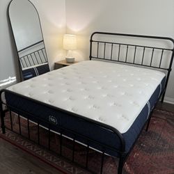 Queen Bed Frame 