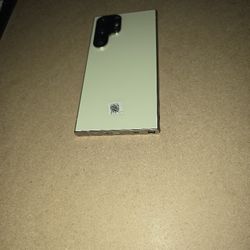 Brand New S24 ULTRA (GOLD) 