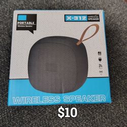 Black Wireless Bluetooth Speaker 