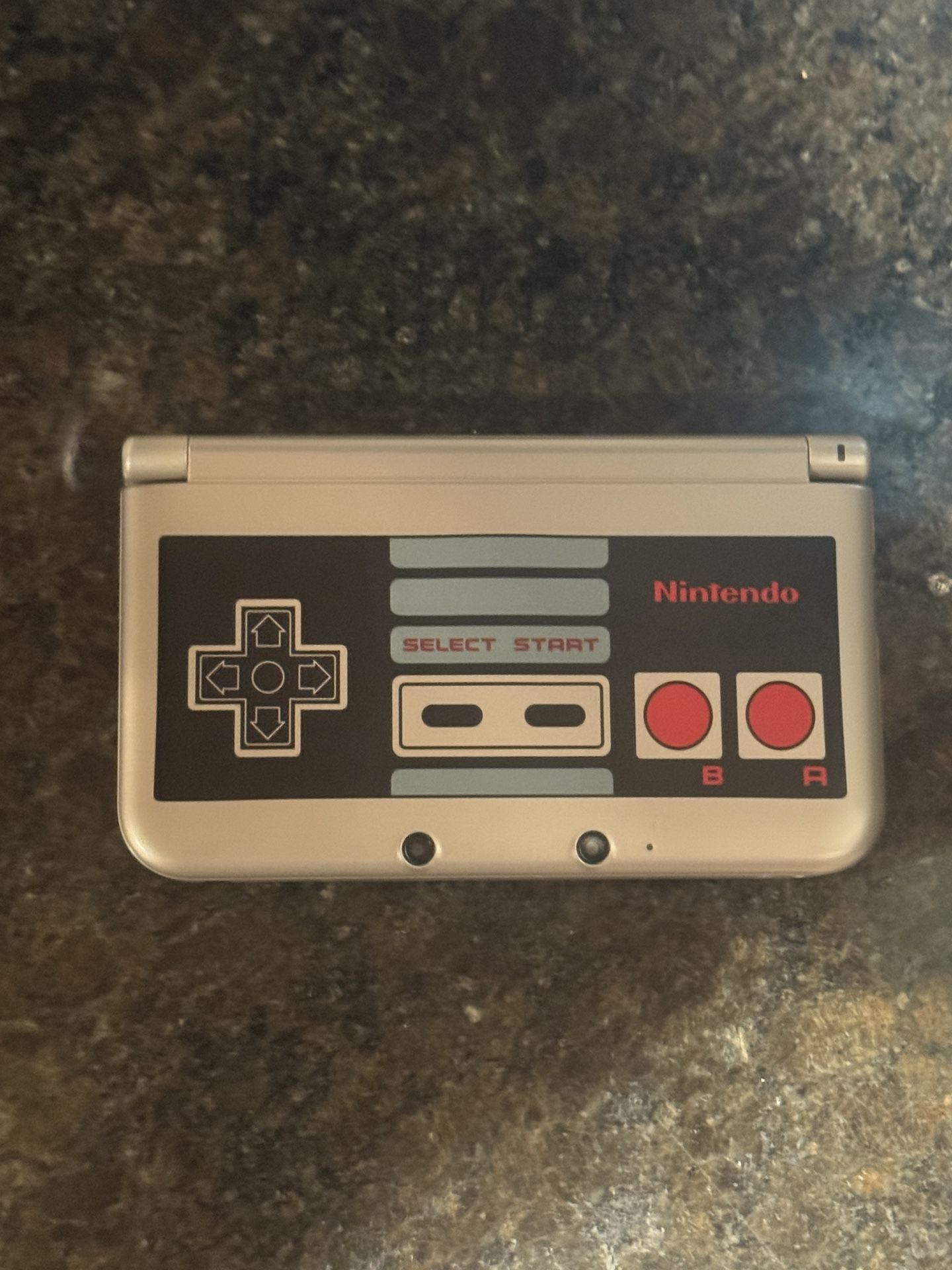 3DS XL NES EDITION
