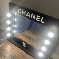 Custom vanity mirror