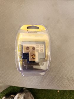 Xscorpion TB048RG 0G to 4G and 4 x 8G Power / Ground T Distribution Block GOLD