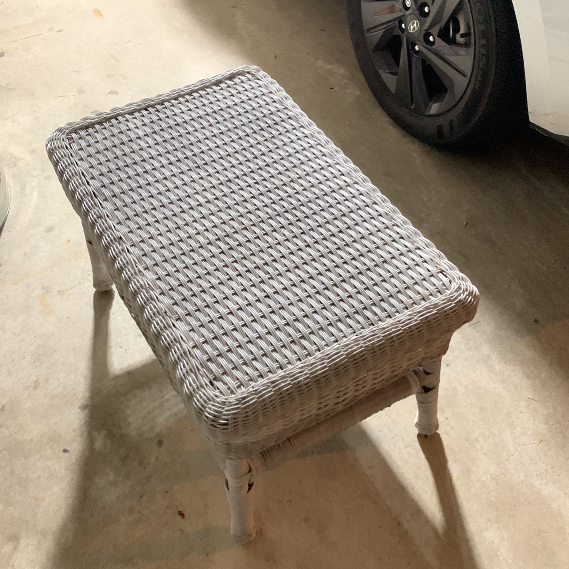 Wicker Table