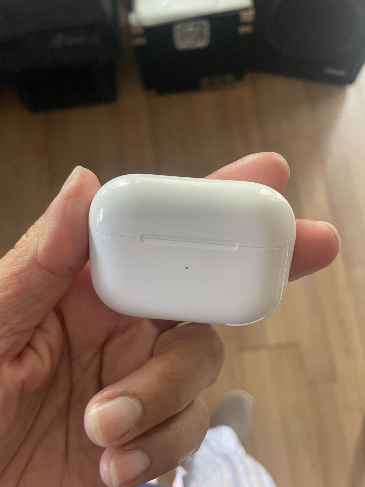 air pods pros.