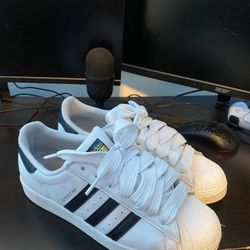 White adidas superstars (comes with thick laces) 