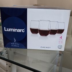 4 17oz Wine Glasses