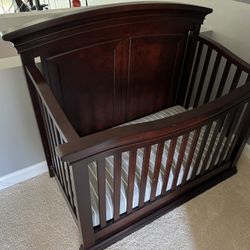 Solid Wood Baby Crib And Changing Table
