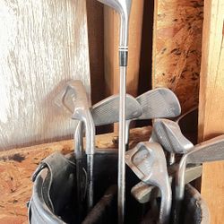 Golf Clubs 