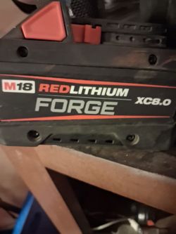 Milwaukee  xc8.0 m18 redlithum