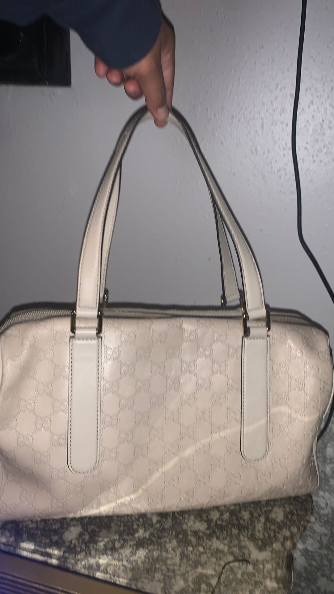 Gucci bag white