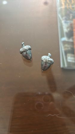 Pewter Acorns Pocket Charm