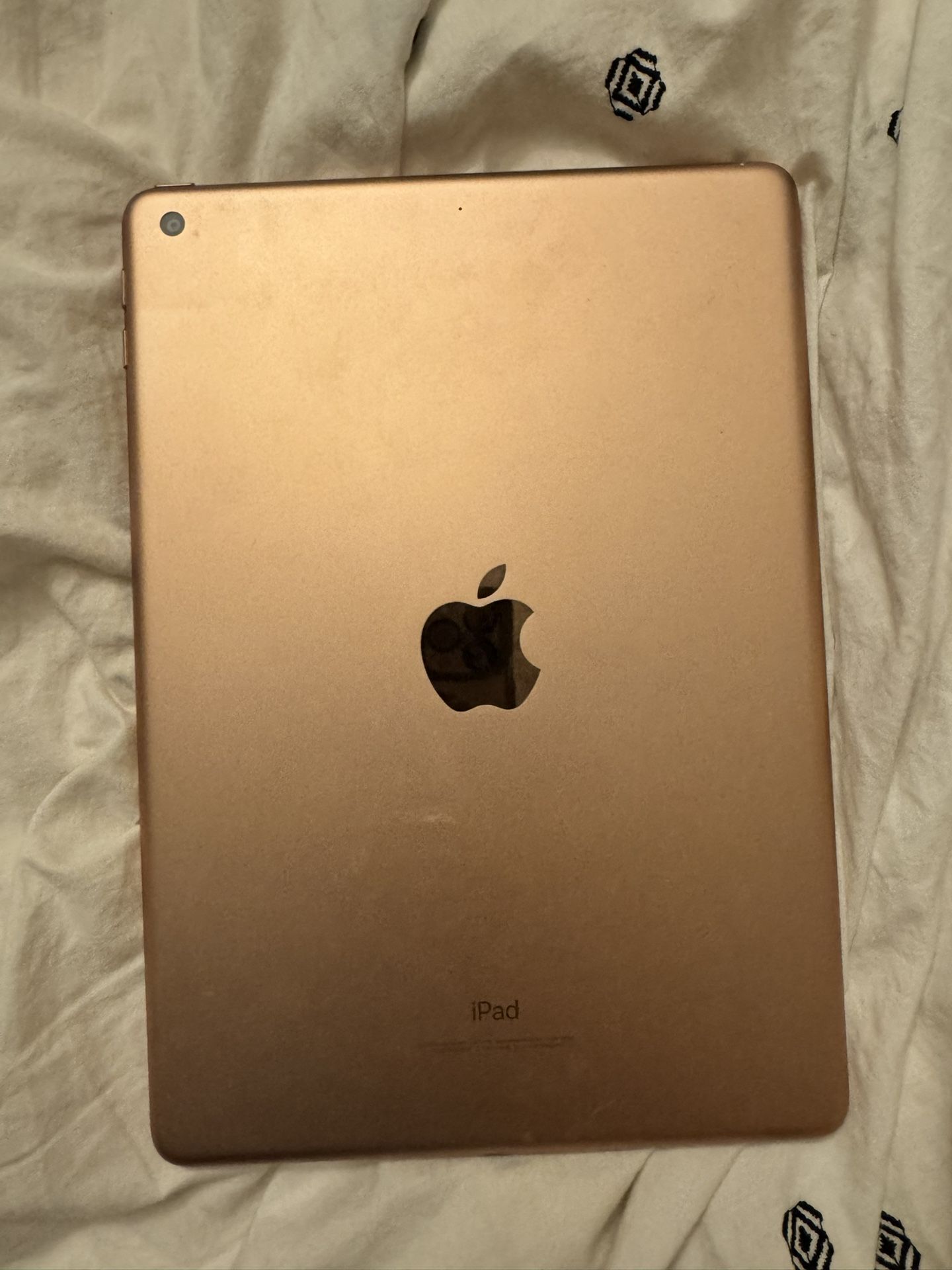 IPad 6th /3rdGeneration. (2018) Rose Gold