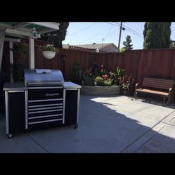 Snap On BBQ Grille With Bluetooth 
