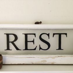 Old Chippy Window Hand Painted “REST” Frosted Glass Farmhouse Cottage Decor