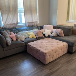 Grey Geeen Sectional And Pink Ottoman