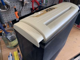 Paper shrreder Fellowes