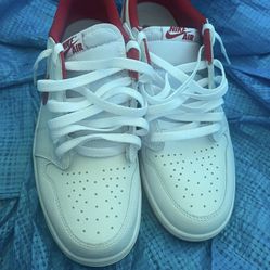 Jordan 1 University Red