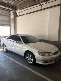 2001 Lexus ES 300