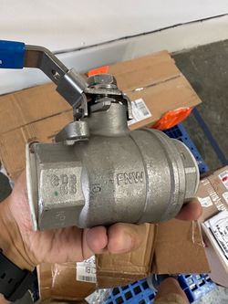 FNW 1-1/4" Stainless Steel Ball Valve CF8M 1500 CWP NPT with Locking Handle